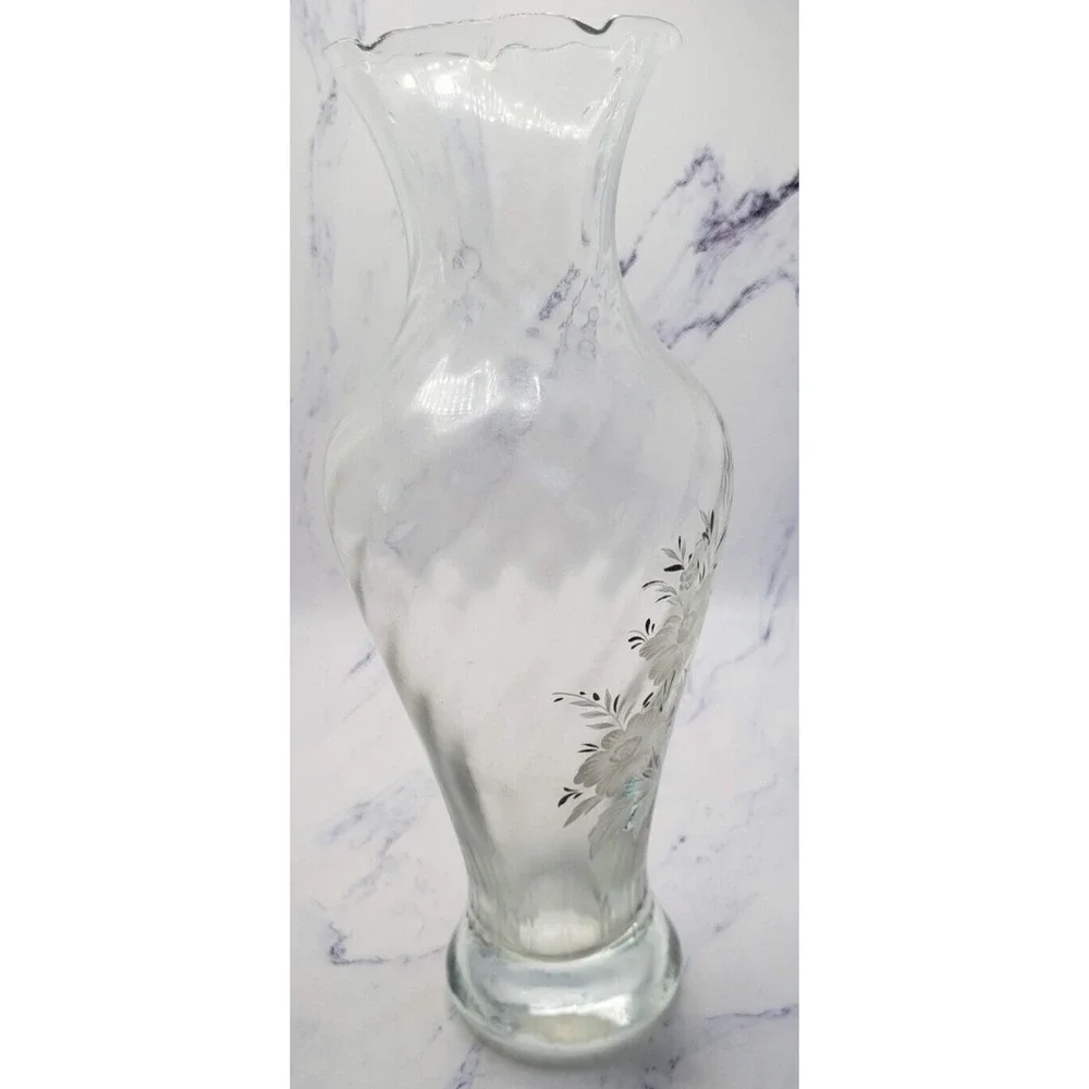Unbranded clear crystal